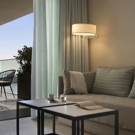 Capo Bay 5* Protaras