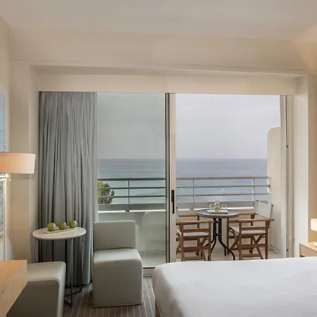 Capo Bay 5* Protaras