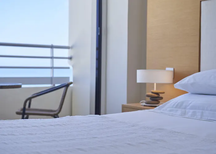 Capo Bay Hotel Protaras