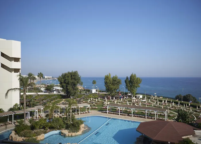 Capo Bay Hotel Protaras