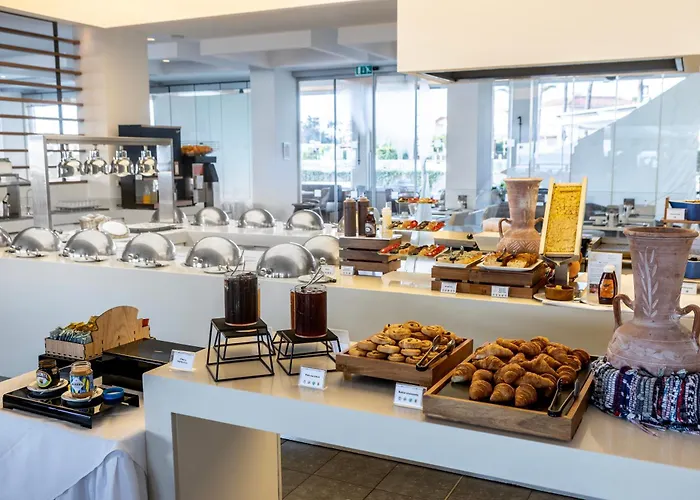 Capo Bay 5* Protaras